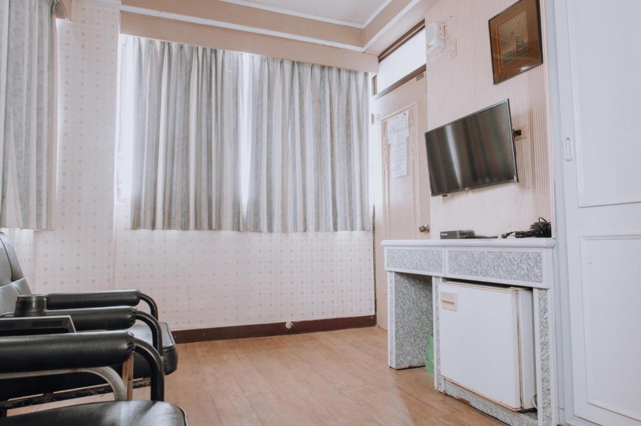 Tong Hsin Hotel Pingtung Exterior foto
